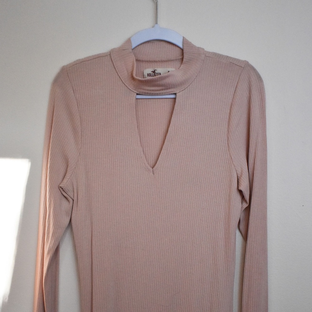 Dusty Pink Cutout Ribbed Long Sleeve